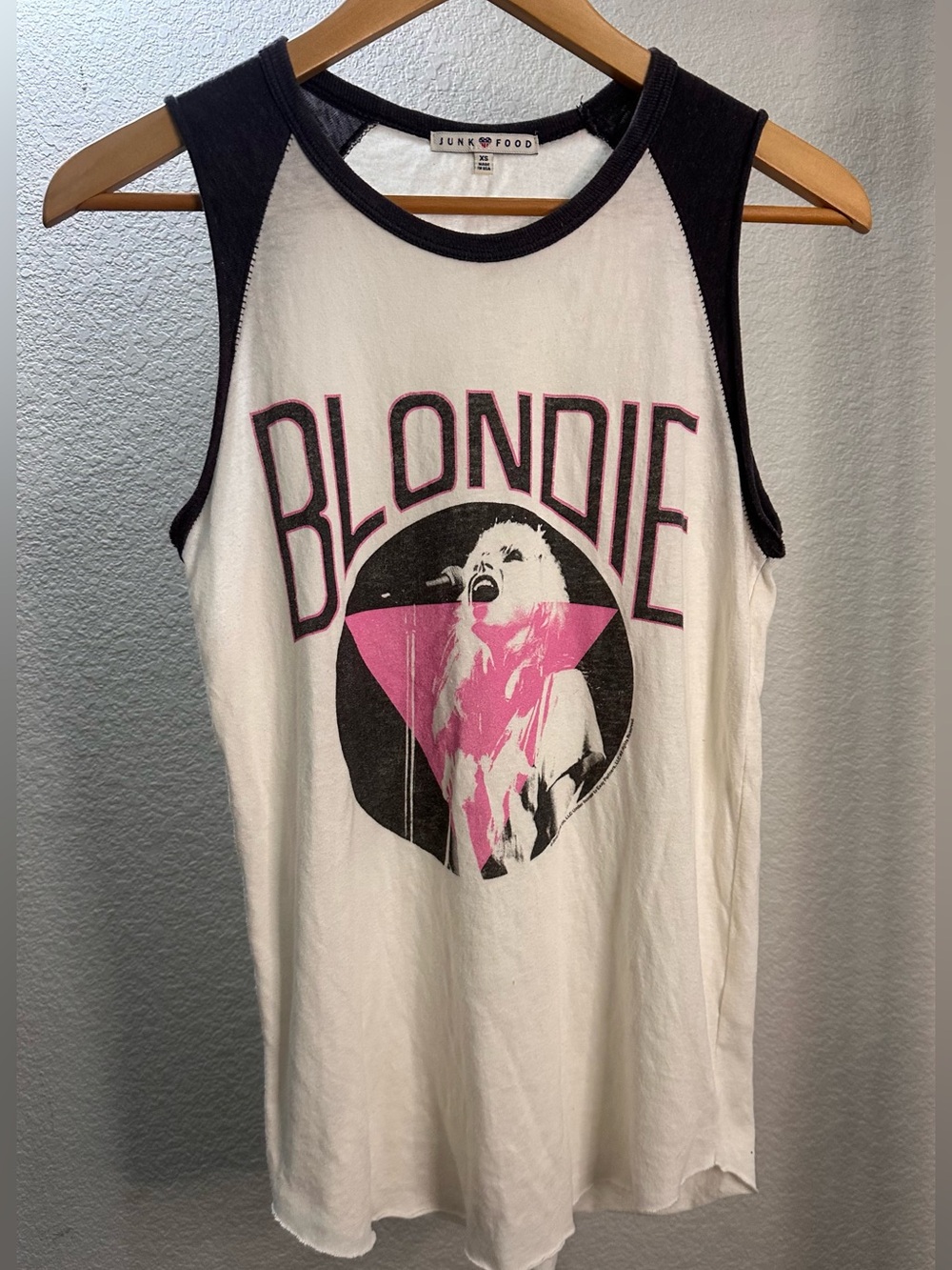 Junk Food XS Blondie Muscle Tank Sleeveless Shirt
